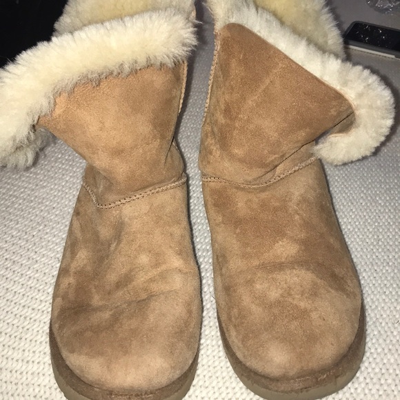 UGG Australia short boots - Picture 3 of 5
